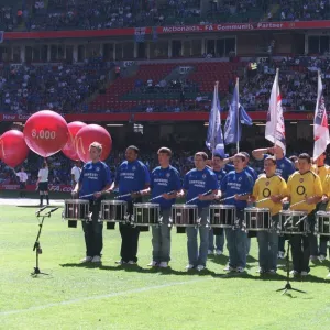 An Arsenal and Chelsea band play before the match. Arsenal 1: 2 Chelsea