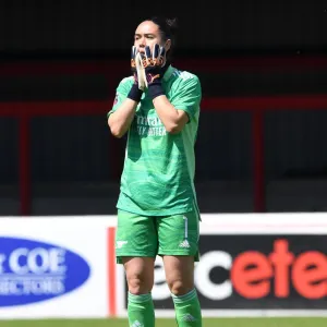 Arsenal Clinch FA WSL Title: Mannuela Zinsberger Reacts to Final Whistle vs. West Ham United Women