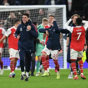 Arsenal Coach Carlos Cuesta Focuses During Tottenham-Arsenal Premier League Clash (2022-23) Arsenal Coach Carlos Cuesta Focuses During Tottenham-Arsenal Premier League Clash (2022-23)