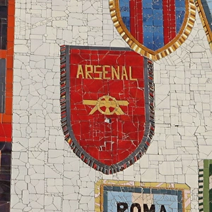 Arsenal crest at the stadium