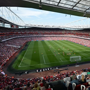 Arsenal Crushes Southampton 6-1: Emirates Stadium Showdown