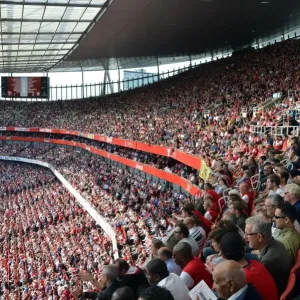 Arsenal Crushes Southampton 6-1 in Epic Premier League Clash at Emirates Stadium Arsenal Crushes Southampton 6-1 in Epic Premier League Clash at Emirates Stadium