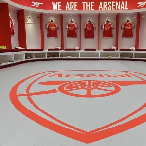 Arsenal Dressing Room: Pre-Match Preparation vs Crystal Palace (2023-24) Arsenal Dressing Room: Pre-Match Preparation vs Crystal Palace (2023-24)