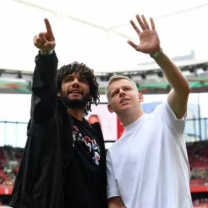 Arsenal: Elneny and Zinchenko Pre-Match Huddle vs. Brighton & Hove Albion (2022-23)