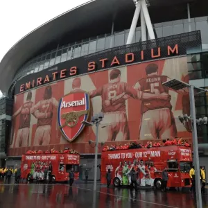 Arsenal FA Cup Victory Parade: Celebrating at Emirates Stadium (May 31, 2015) Arsenal FA Cup Victory Parade: Celebrating at Emirates Stadium (May 31, 2015)