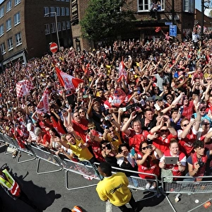 Arsenal FA Cup Victory: The Triumphant Parade through London, 2014