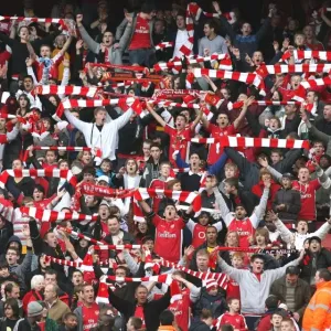 Arsenal fans celebrate