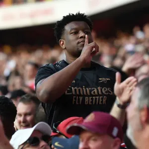 Arsenal Fans Celebrate: Arsenal FC vs Manchester United, Premier League 2023-24
