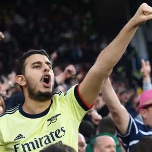Arsenal Fans Euphoria: Premier League Victory over West Ham United (2021-22)