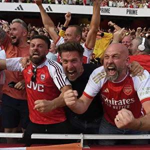 Arsenal Fans Euphoria: The Unforgettable Moment of the Second Goal vs Manchester United (2023-24)