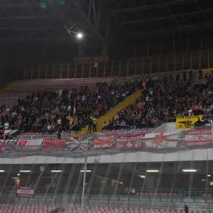 Arsenal Fans Europa League Passion: Napoli Showdown at Stadio San Paolo