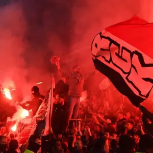 Arsenal Fans Face Off Against Rennes Supporters in Europa League Clash
