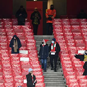 Arsenal Fans Gather at Emirates Stadium for Europa League Clash against Rapid Wien