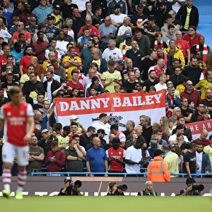 Arsenal Fans Honor Late Supporter Danny Bailey Before Manchester City Clash