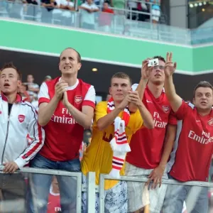 Arsenal fans. Legia Warsaw 5: 6 Arsenal, Wojska Polskiego, Warsaw, Poland, 7 / 8 / 2010 Arsenal fans. Legia Warsaw 5: 6 Arsenal, Wojska Polskiego, Warsaw, Poland, 7 / 8 / 2010