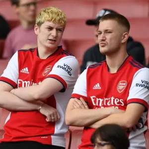Arsenal fans before the match. Arsenal 1: 2 Chelsea. The Mind Series Arsenal fans before the match. Arsenal 1: 2 Chelsea. The Mind Series