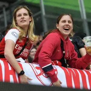 Arsenal Fans Passionate Support at the 2022-23 UEFA Women's Champions League Semifinal: Arsenal vs. VfL Wolfsburg