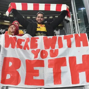 Arsenal Fans Rally Behind Beth Mead in UEFA Women's Champions League Clash Against Juventus Arsenal Fans Rally Behind Beth Mead in UEFA Women's Champions League Clash Against Juventus