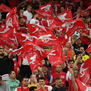Arsenal Fans United: The Europa League Showdown Against Chelsea in Baku