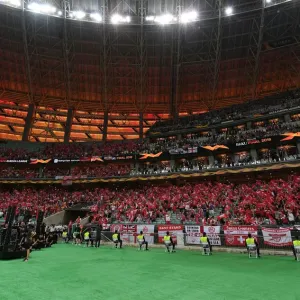 Arsenal Fans United: The Europa League Showdown Against Chelsea in Baku