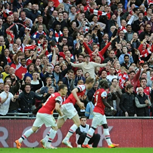 Arsenal Fans Go Wild: Per Mertesacker's FA Cup Semi-Final Thunderbolt