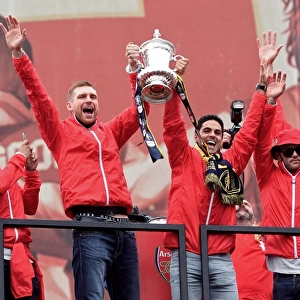 Arsenal FC: 2014-15 FA Cup Victory Parade - Celebrating the Triumph