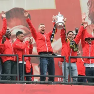 Arsenal FC: 2014-15 FA Cup Victory Parade - Celebrating Our Triumph Arsenal FC: 2014-15 FA Cup Victory Parade - Celebrating Our Triumph