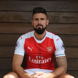 Arsenal FC 2016-17 Squad: Portrait of Olivier Giroud Arsenal FC 2016-17 Squad: Portrait of Olivier Giroud