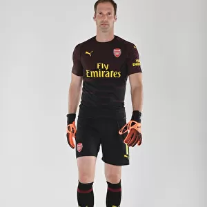 Arsenal FC: 2018/19 First Team - Petr Cech at Training