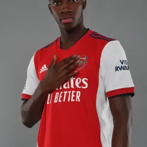 Arsenal FC 2021-22 First Team Photocall Print of Eddie Nketiah Arsenal FC 2021-22 First Team Photocall Print of Eddie Nketiah