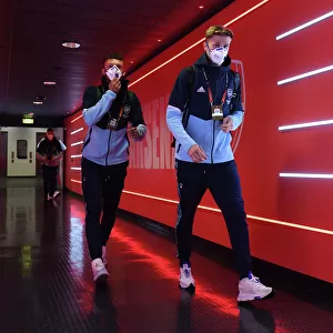 Arsenal FC: Ben White and Rob Holding Deep in Pre-Match Conversation before Arsenal vs FK Bodo/Glimt (UEFA Europa League 2022-23)
