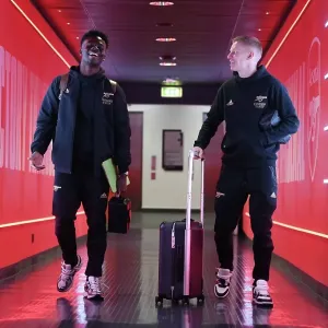 Arsenal FC: Bukayo Saka and Oleksandr Zinchenko Arrive Ahead of Arsenal v Crystal Palace (2022-23)