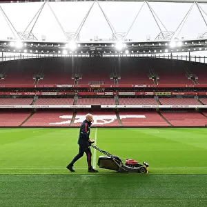 Arsenal FC: Grounds Crew Prepare for Arsenal v Nottingham Forest (2022-23)