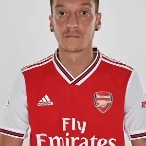 Arsenal FC: Mesut Ozil at 2019-20 Training Session