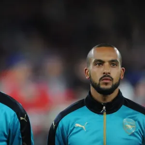 Arsenal FC: Mesut Ozil and Theo Walcott Pre-Match Huddle vs Olympiacos FC, 2015/16 UEFA Champions League