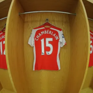 Arsenal FC: A Peek into Alex Oxlade-Chamberlain's Pre-Match Routine (2014/15) Arsenal FC: A Peek into Alex Oxlade-Chamberlain's Pre-Match Routine (2014/15)