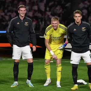 Arsenal FC: Pre-Match Huddle vs PSV Eindhoven, UEFA Europa League 2022-23