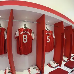 Arsenal FC: Saka and Odegaard Gear Up in Emirates Changing Room Ahead of Arsenal v Newcastle United (2022-23)