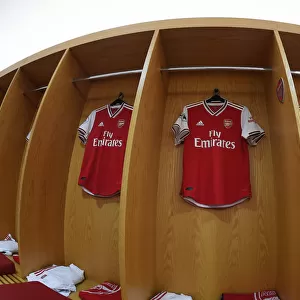 Arsenal FC: United in the Changing Room Before Battling Burnley (2019-20)