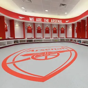 Arsenal FC: Unity and Focus - The Pre-Match Huddle Arsenal FC: Unity and Focus - The Pre-Match Huddle
