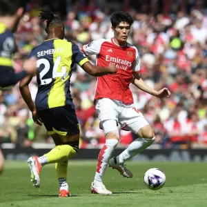 Arsenal FC v AFC Bournemouth - Premier League