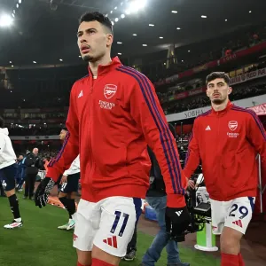 Arsenal FC v Aston Villa FC - Premier League Arsenal FC v Aston Villa FC - Premier League