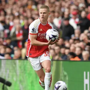 Arsenal FC v Aston Villa - Premier League