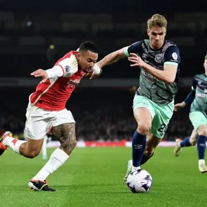Arsenal FC v Brentford FC - Premier League Arsenal FC v Brentford FC - Premier League