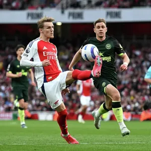 Arsenal FC v Brentford FC - Premier League Arsenal FC v Brentford FC - Premier League
