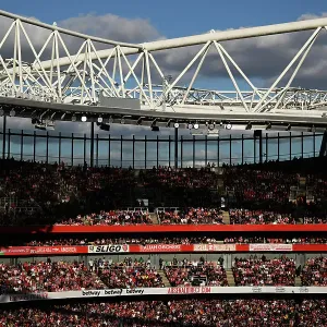 Arsenal FC v Leicester City FC - Premier League Arsenal FC v Leicester City FC - Premier League