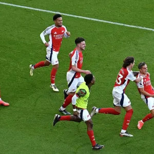 Arsenal FC v Leicester City FC - Premier League Arsenal FC v Leicester City FC - Premier League
