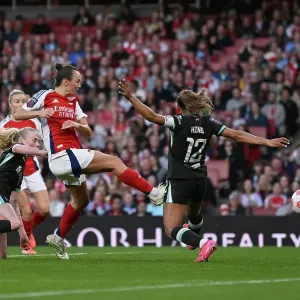 Arsenal FC v Liverpool FC - Barclays Women's Super League Arsenal FC v Liverpool FC - Barclays Women's Super League Arsenal FC v Liverpool FC - Barclays Women's Super League Arsenal FC v Liverpool FC - Barclays Women's Super League