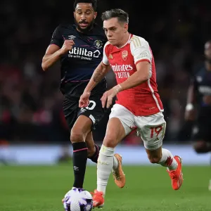 Arsenal FC v Luton Town - Premier League Arsenal FC v Luton Town - Premier League
