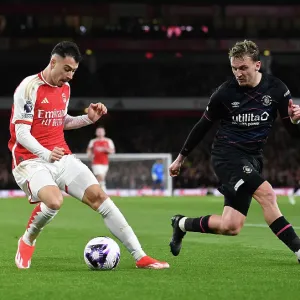 Arsenal FC v Luton Town - Premier League Arsenal FC v Luton Town - Premier League
